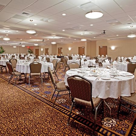 Holiday Inn Purdue - Fort Wayne By Ihg Eksteriør billede